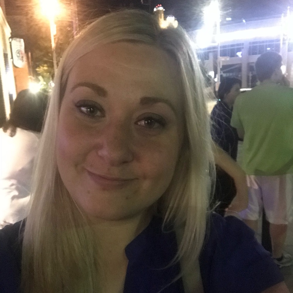 Meet your Posher, Lisa